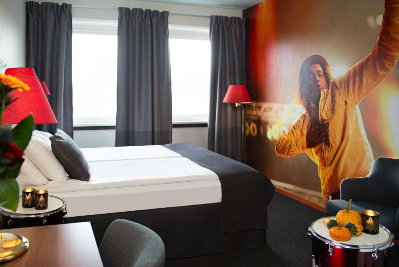 Hotell Hulingen Hultsfred Luaran gambar